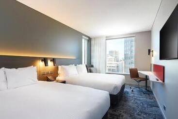 هتل Holiday Inn Express Melbourne Southbank, An Ihg