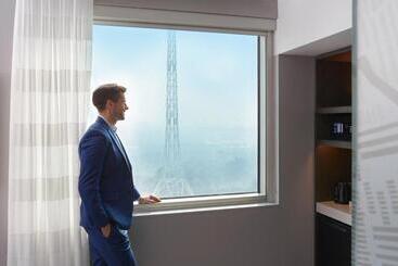هتل Holiday Inn Express Melbourne Southbank, An Ihg