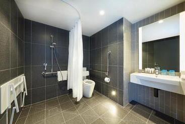 هتل Holiday Inn Express Melbourne Southbank, An Ihg