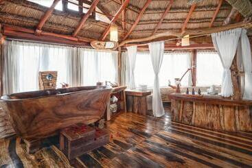 هتل Kanan Tulum Treehouse, Rooftop, Beach Club & Spa   Adults Only