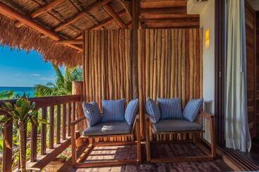 هتل Kanan Tulum Treehouse, Rooftop, Beach Club & Spa   Adults Only