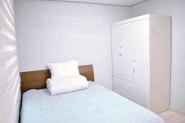 Marina Residence