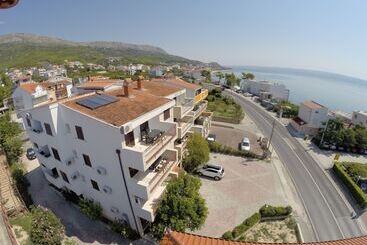 Apartments Amigos