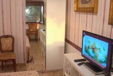 B&b Villa Nel Parco
