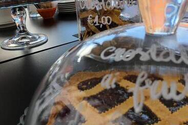تختخواب و صبحانه Vinoteca La Sacrestia