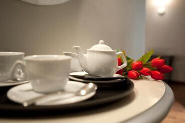تختخواب و صبحانه Vinoteca La Sacrestia