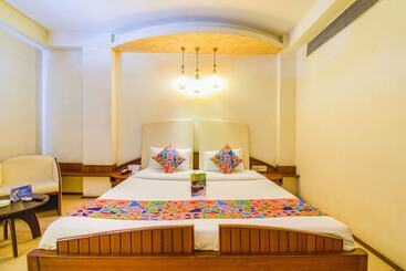 Fabhotel Prestige Princess