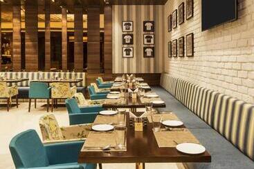 هتل Golden Premier Amritsar
