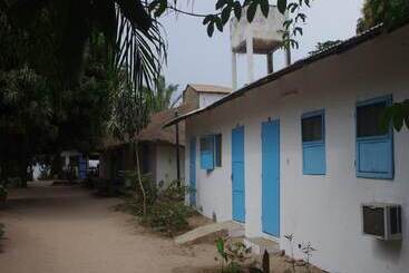 هتل Paradise Campement Auberge