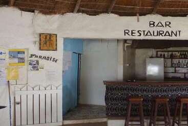 هتل Paradise Campement Auberge