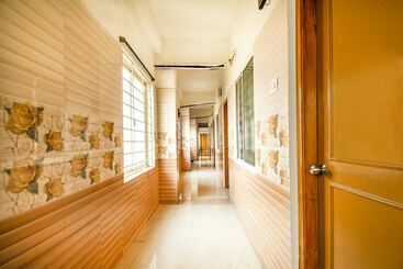Fabhotel Ssb Residency