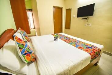 Fabhotel Ssb Residency