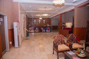 Mahogany Hotel And Suites
