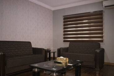 Mahogany Hotel And Suites