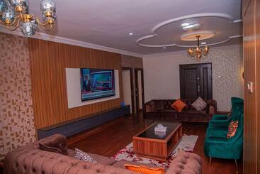 Mahogany Hotel And Suites