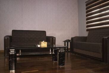 Mahogany Hotel And Suites