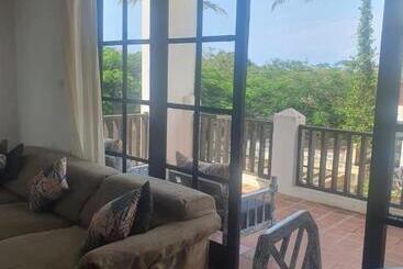 Wayside Beach Apartments