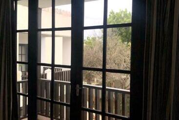 Wayside Beach Apartments