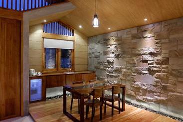 تختخواب و صبحانه Batatu Resort   Adults Only