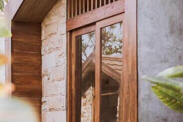تختخواب و صبحانه Batatu Resort   Adults Only