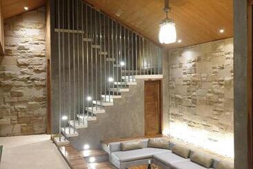 تختخواب و صبحانه Batatu Resort   Adults Only