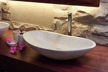 تختخواب و صبحانه Batatu Resort   Adults Only