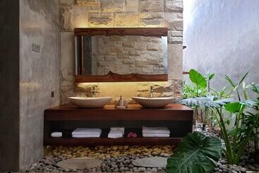 تختخواب و صبحانه Batatu Resort   Adults Only
