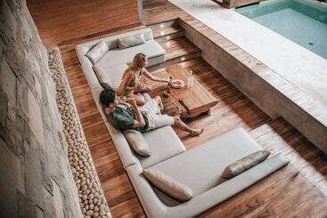 تختخواب و صبحانه Batatu Resort   Adults Only