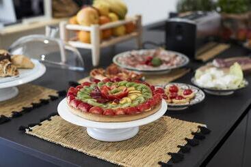 تختخواب و صبحانه Musae Relais & Spa