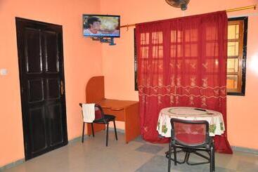 Chez Agnes