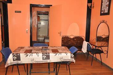 Chez Agnes