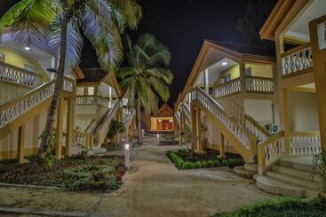 هتل Laguna Beach