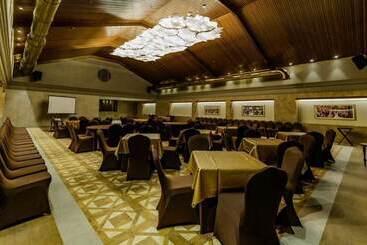 هتل Sai Palace Mangalore