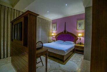 هتل Sai Palace Mangalore