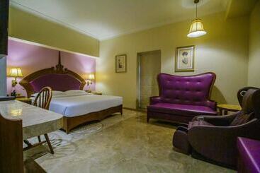 هتل Sai Palace Mangalore