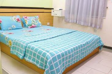 Tourist Castle Hotel And Suites