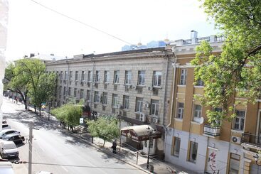 Hostel Orange