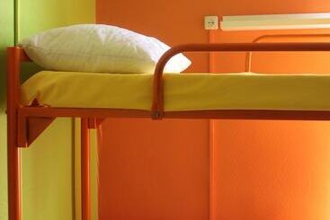Hostel Orange