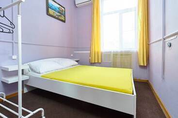 Hostel Orange