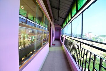 هتل Alohi Ghar By Oyo Rooms