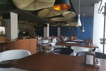 هتل Central