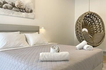 هتل Hermoso Luxury Suites