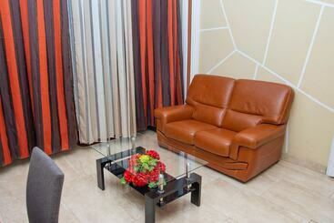 هتل Greenlodge