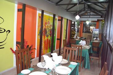 هتل Greenlodge