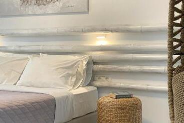 هتل Hermoso Luxury Suites