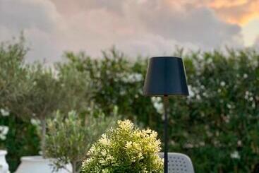 هتل Hermoso Luxury Suites