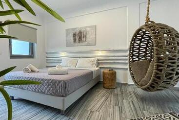 هتل Hermoso Luxury Suites