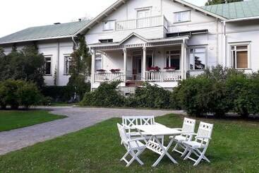هتل Kartanohostel Annacatharina