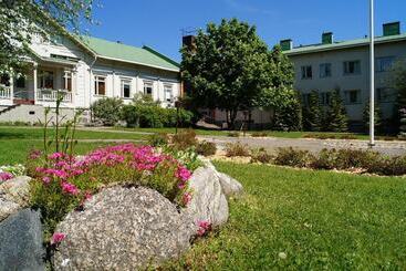 هتل Kartanohostel Annacatharina