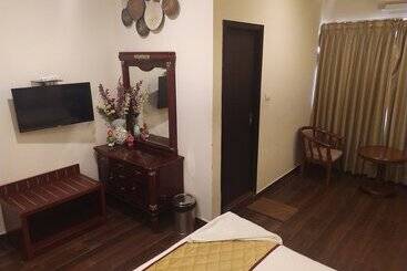 هتل Spago Inn